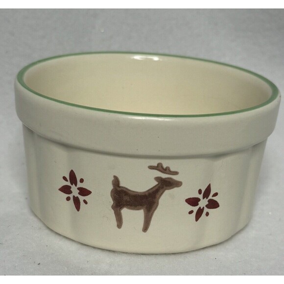Pfaltzgraff Nordic Off White Christmas Souffle Reindeer Dish 2295335 - Picture 1 of 7